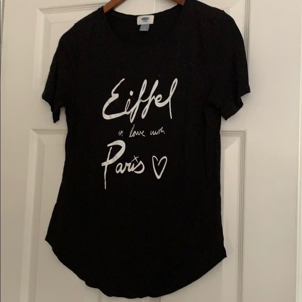 Old Navy Black Tee